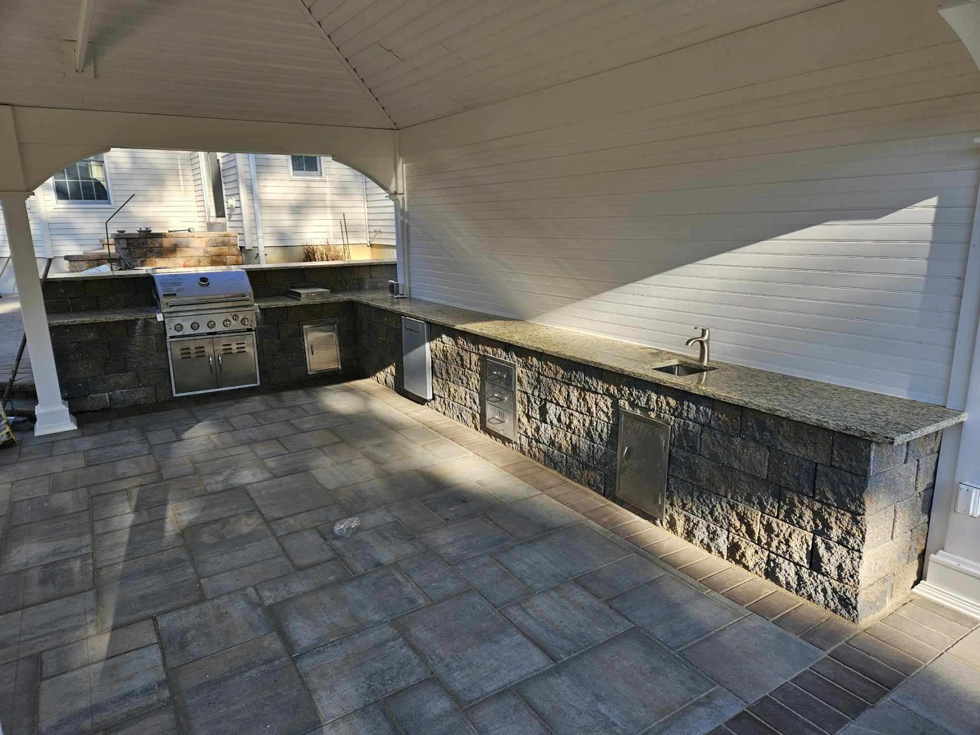 A freshly doen outdoor kitchen